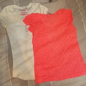Form fitted tshirt bundle